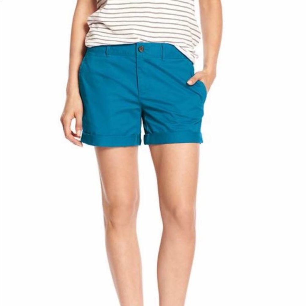 Banana Republic Women's 4.5" inseam Boyfriend Short, Bright Teal